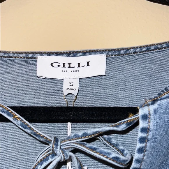 Gilli Blue Denim Lace-Up Peplum Tunic - Picture 2 of 5